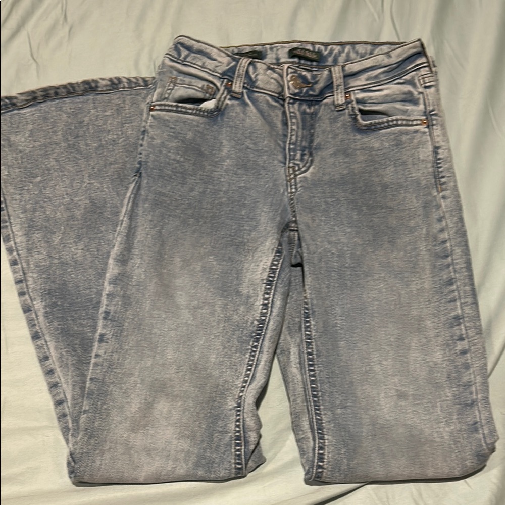 flare leg Jeans
